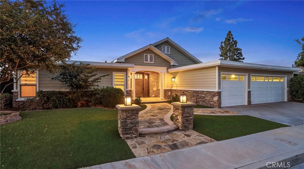 6509 E Calle Del Norte