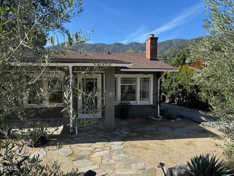 Photo of 3128 Mills Avenue, Glendale, CA 91214 (MLS # P1-26154)