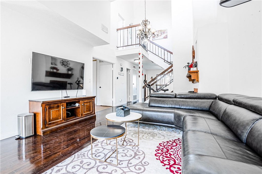 28118 Ridgeforest Court