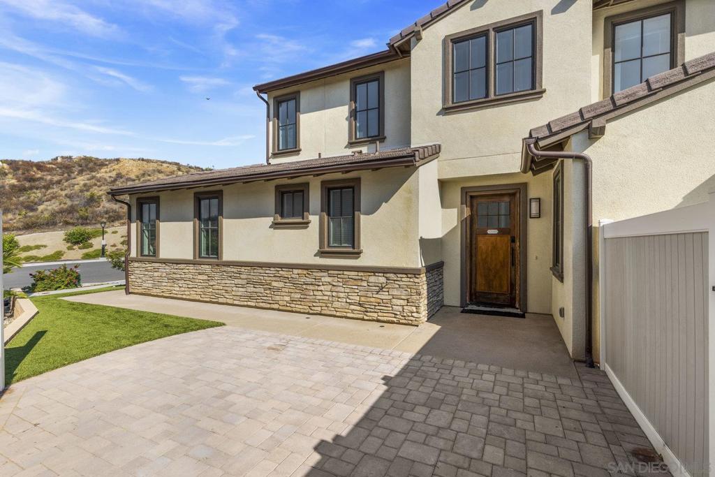 12410 Aria Ct