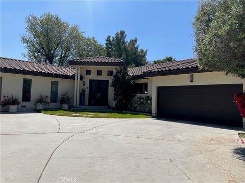 16772 Knollwood Drive Granada Hills CA 91344