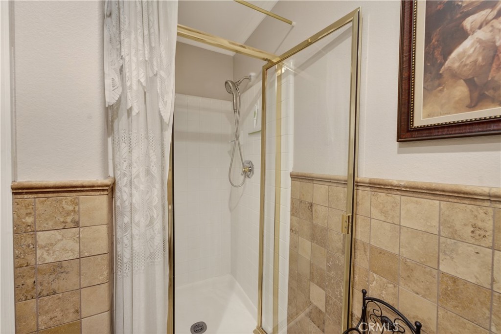 Granada (GRN) - Residential