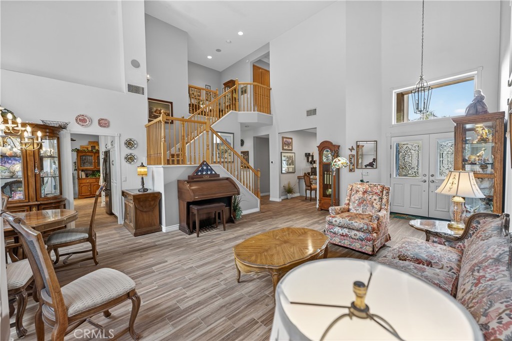 Granada (GRN) - Residential