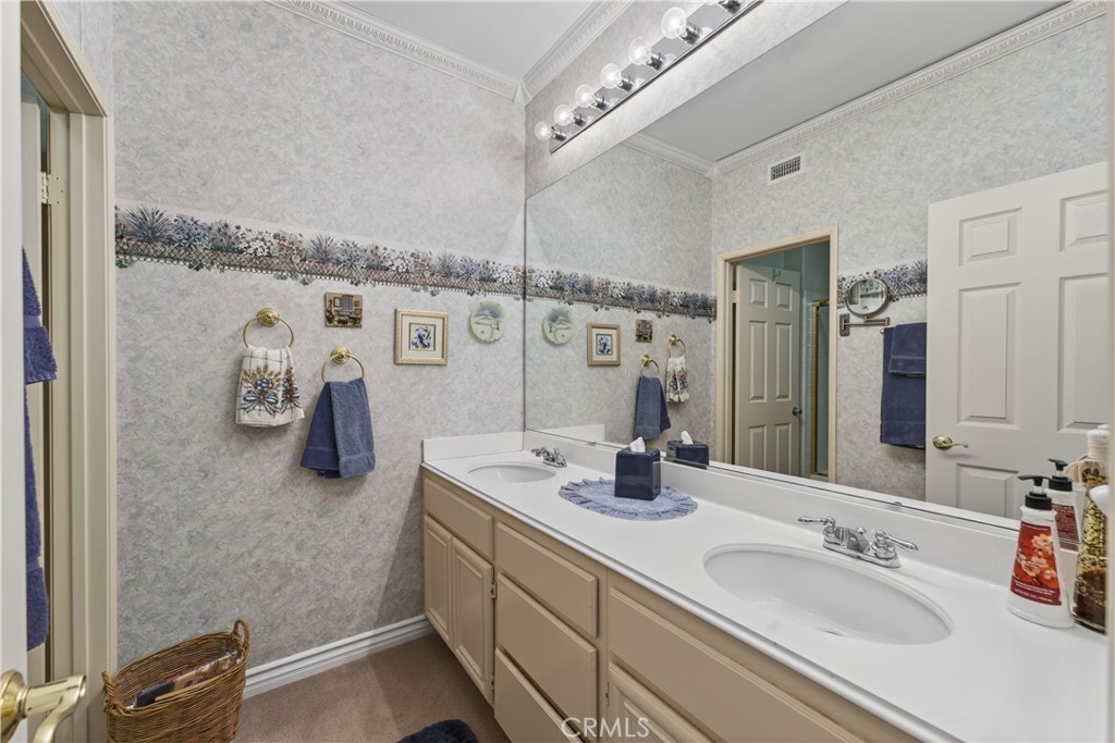 Granada (GRN) - Residential