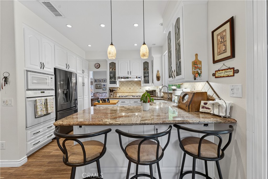 Granada (GRN) - Residential