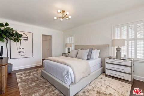Tiny photo for 2718 Motor Avenue, Los Angeles, CA 90064 (MLS # 26833245)