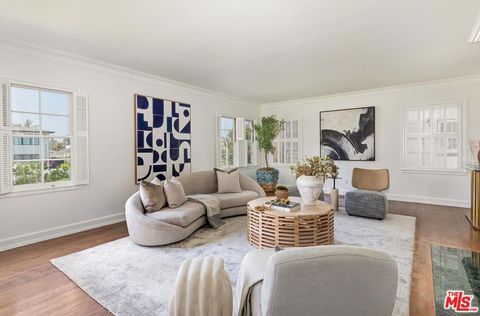 Tiny photo for 2718 Motor Avenue, Los Angeles, CA 90064 (MLS # 26833245)