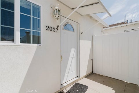 Photo of 2027 Bonita Avenue, Burbank, CA 91504 (MLS # GD26169775)