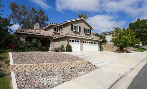 40083 Via Espana Murrieta CA 92562
