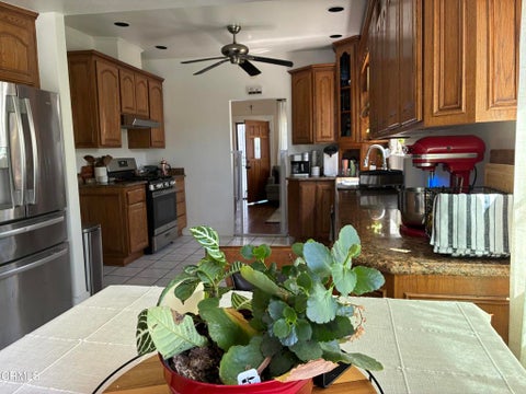 Tiny photo for 302 E Main ST E, Santa Paula, CA 93060 (MLS # V1-36916)