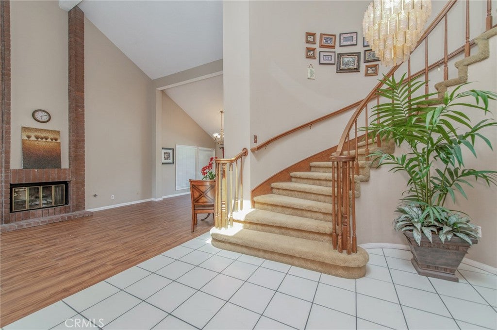 6087 Vineyard