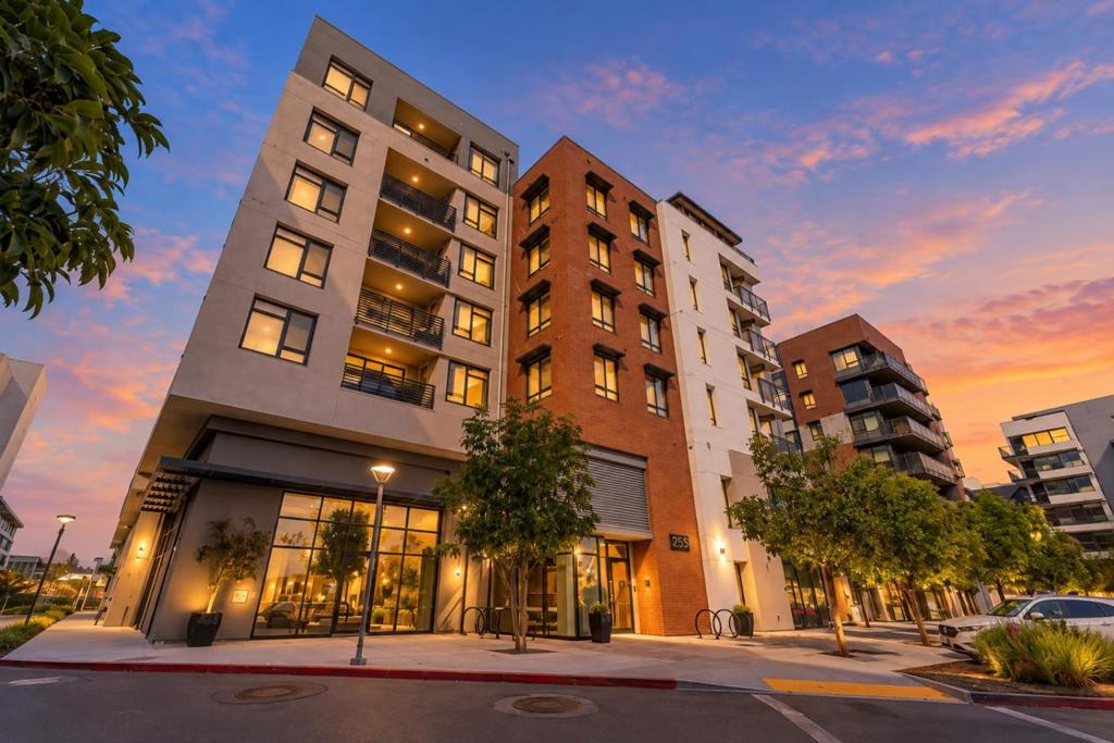 3578 Rambla Place 314