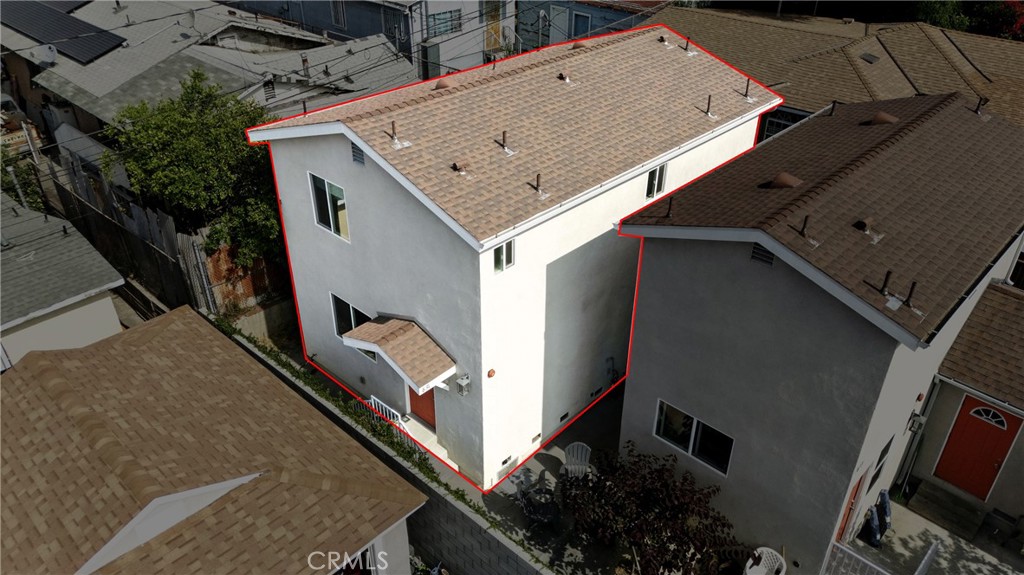 833 N Humphreys