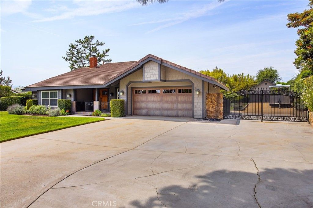 Photo of 5666 Malachite Ave, Rancho Cucamonga, CA 91737 (MLS # CV26081188)