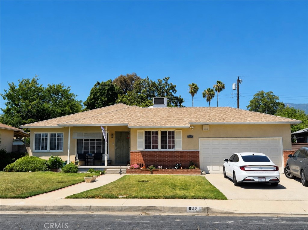 648 E 20th