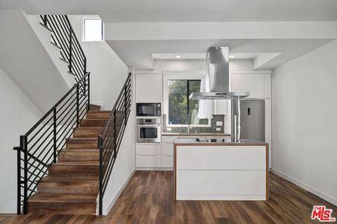 Tiny photo for 11254 MISSISSIPPI Avenue #4, Los Angeles, CA 90025 (MLS # 25586671)