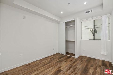Tiny photo for 11254 MISSISSIPPI Avenue #4, Los Angeles, CA 90025 (MLS # 25586671)