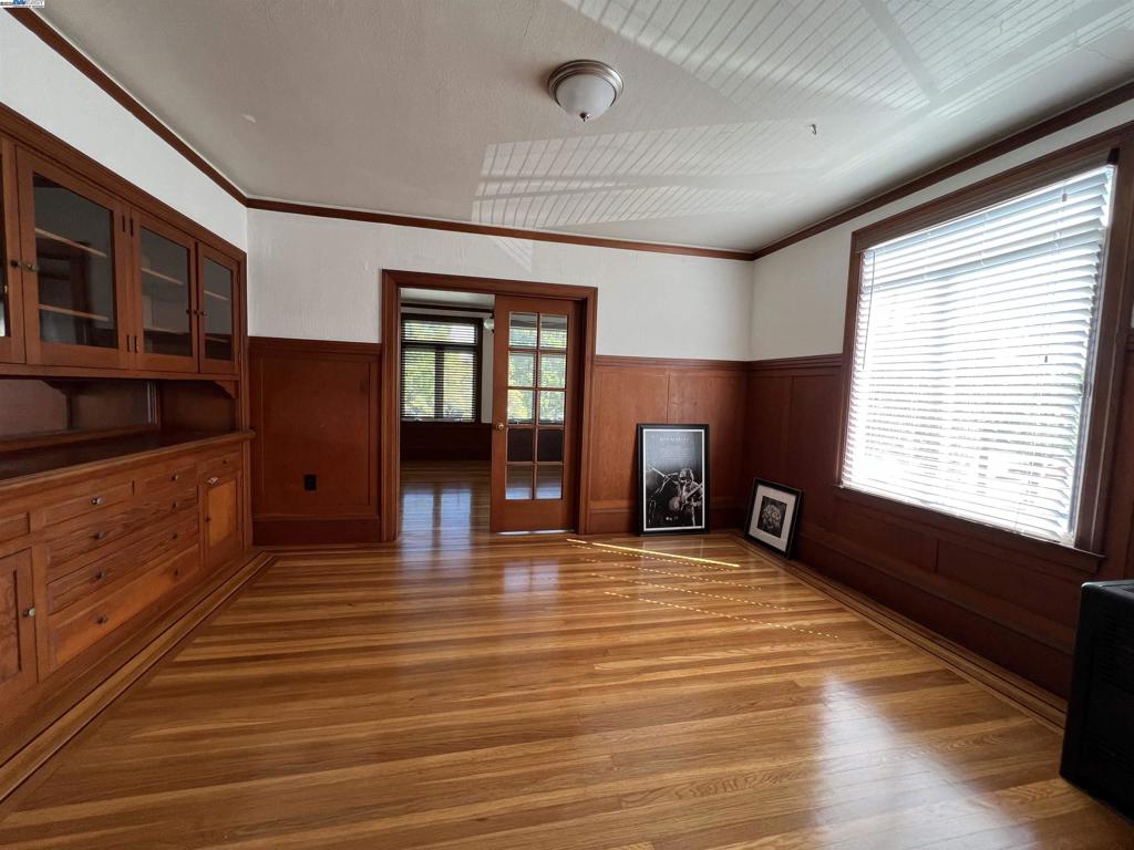 ALAMEDA - Residential Income