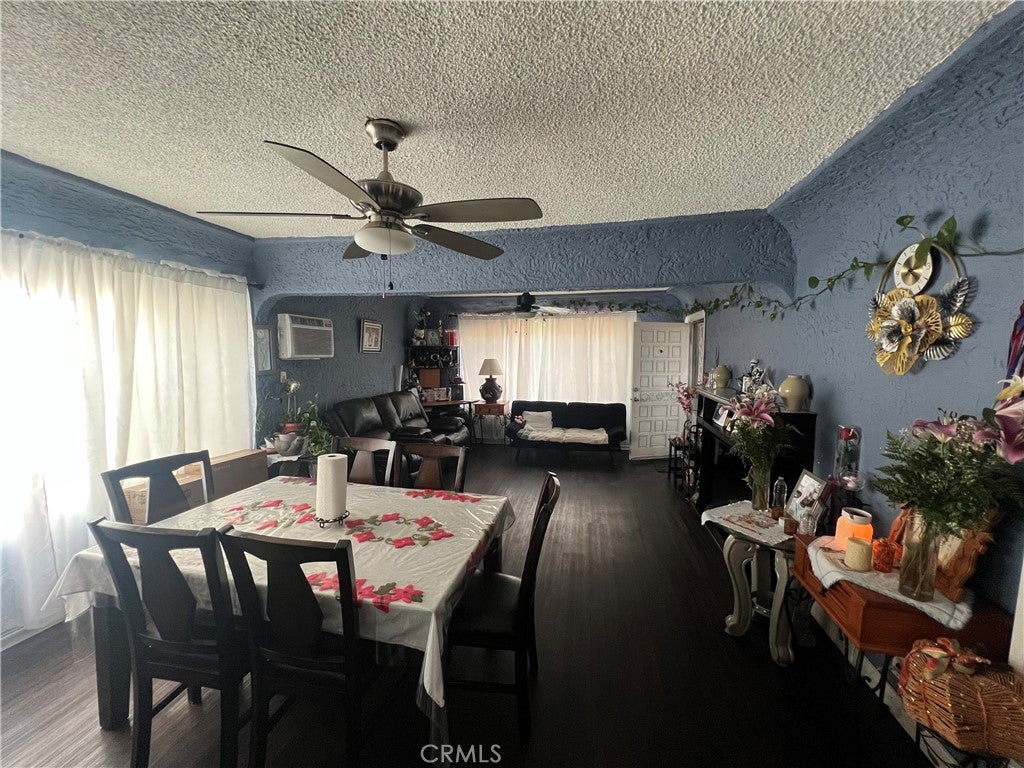 727 Oakford