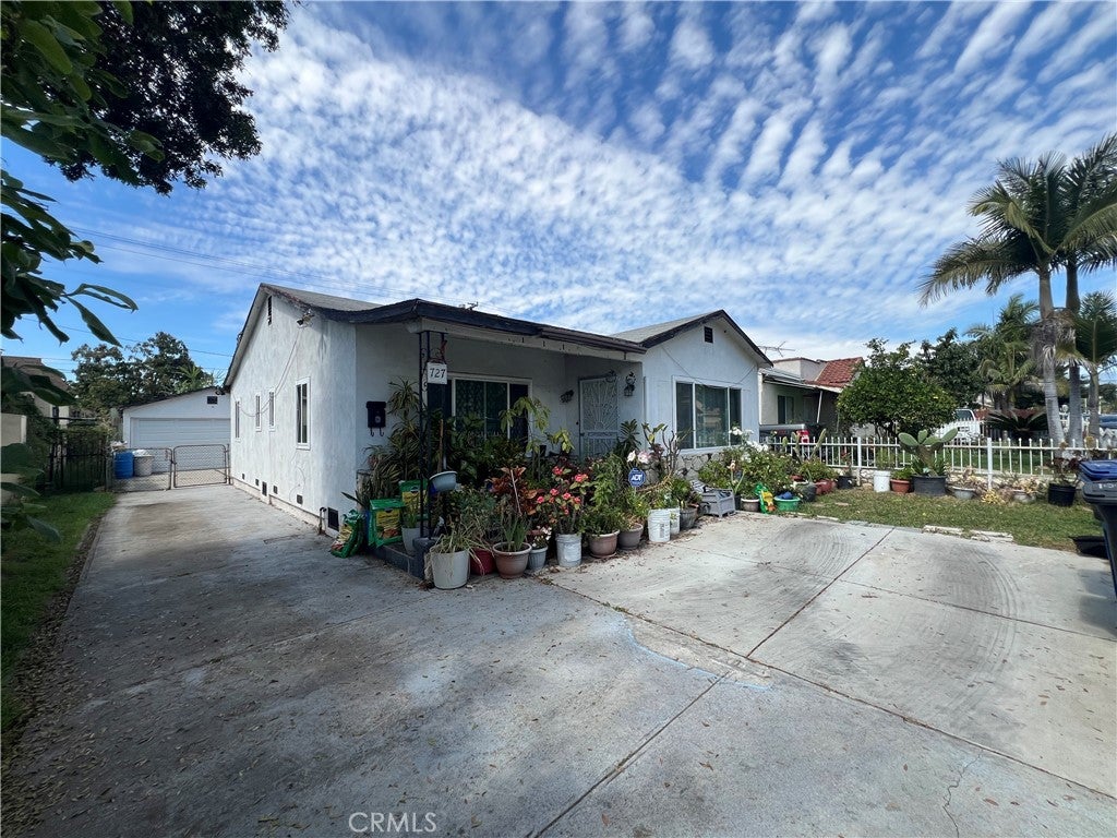 727 Oakford