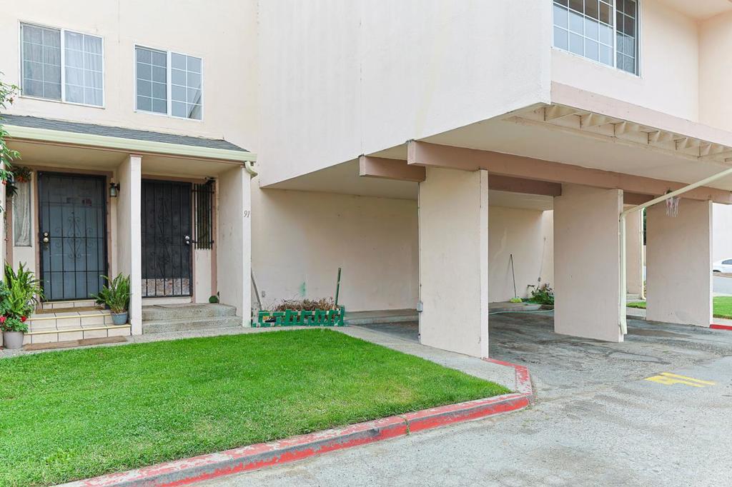 Welcome to this charming 4-bedroom home located in the vibrant city of Salinas. This residence offers a functional layout with 1,380 square feet of living space, perfect for comfortable family living. The kitchen is well-equipped and ready for your culinary adventures. The interior features include flooring that complements the cozy atmosphere. Although there is no formal dining room or family room, the open layout allows for versatile use of space. Additional amenities include a laundry area for convenience, and the property is situated within the Alisal Union Elementary School District. The home is heated by a wall furnace, and while there is no garage, ample street parking is available. With its central location in Salinas, this home is close to local amenities and offers a great opportunity to enjoy all that the community has to offer. Don't miss your chance to make this house your home!