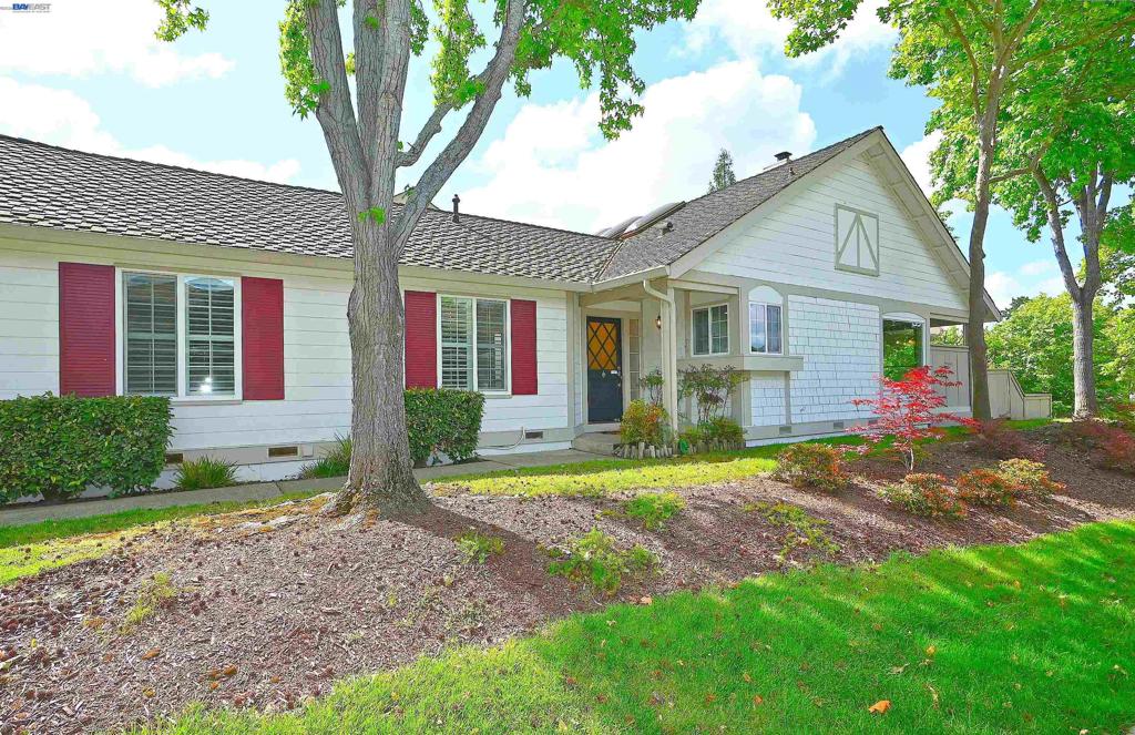 521 Silver Lake Dr
