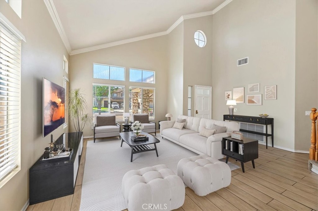6364 Wellesley Ct