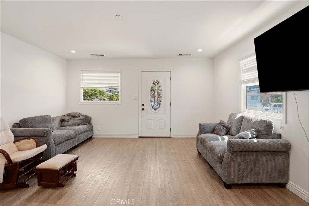 Photo of 339 E 103 Street, Los Angeles, CA 90003 (MLS # PW26162042)