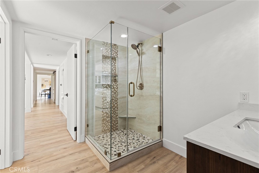 East Hills (558) - Residential