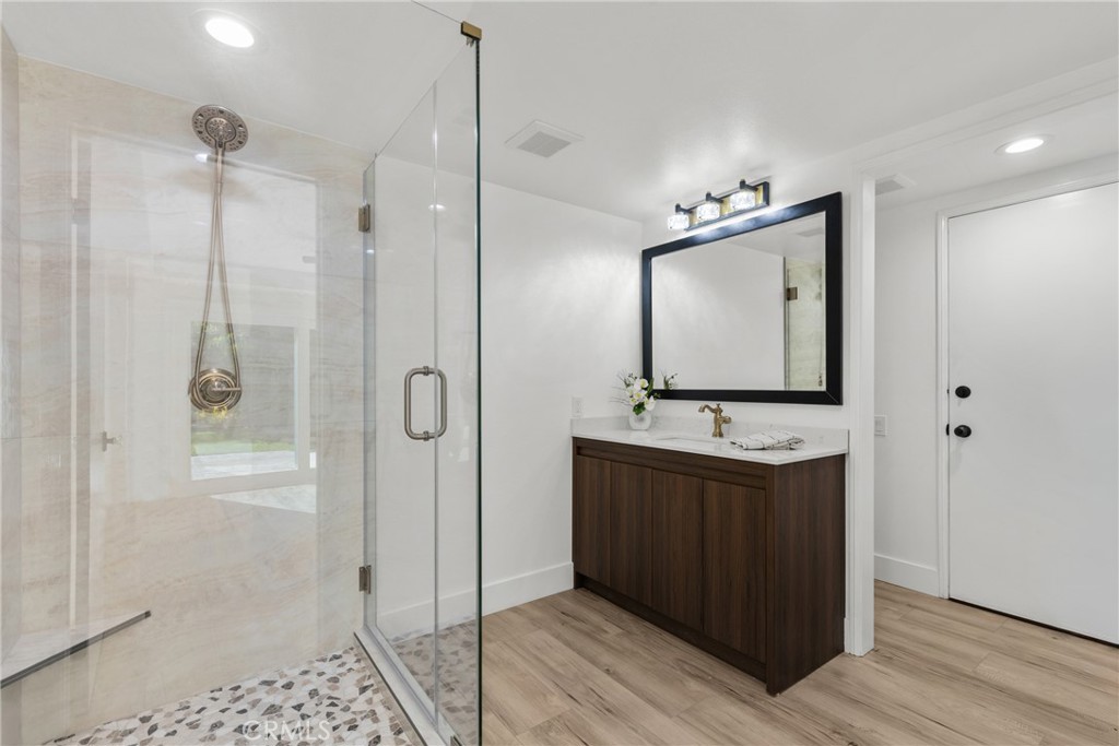 East Hills (558) - Residential