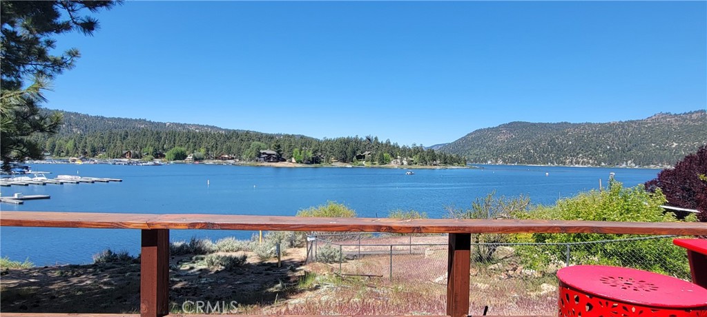 39605 Lake