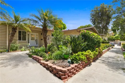 941 Avendida Majorca Unit F, Laguna Woods, CA 92637 - MLS#: PW26098374