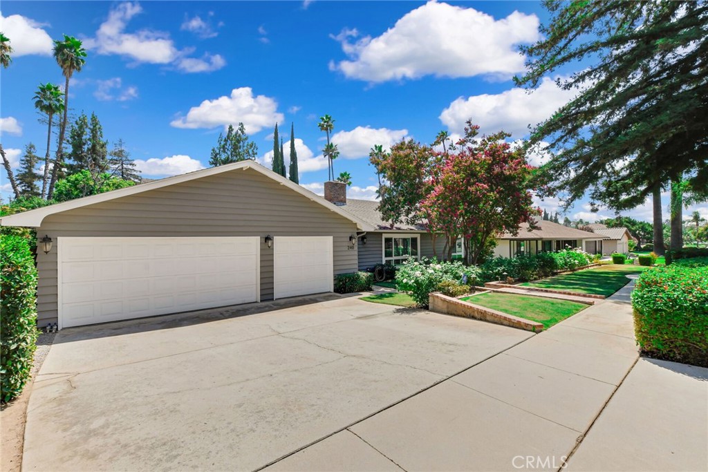 240 Campbell Avenue