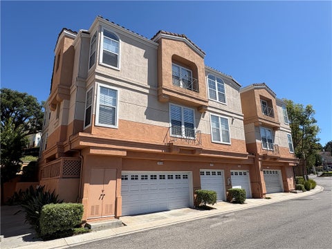 Photo of 1028 S Rossano Way, Anaheim Hills, CA 92808 (MLS # OC26161708)
