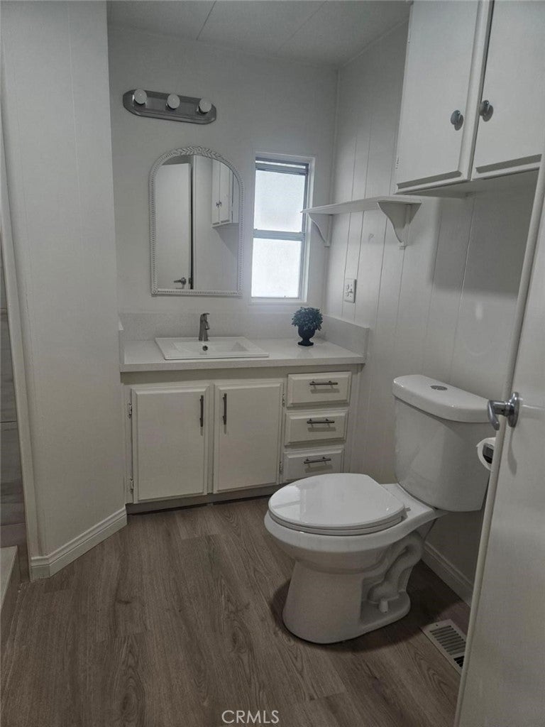 725 THORNTON W 97