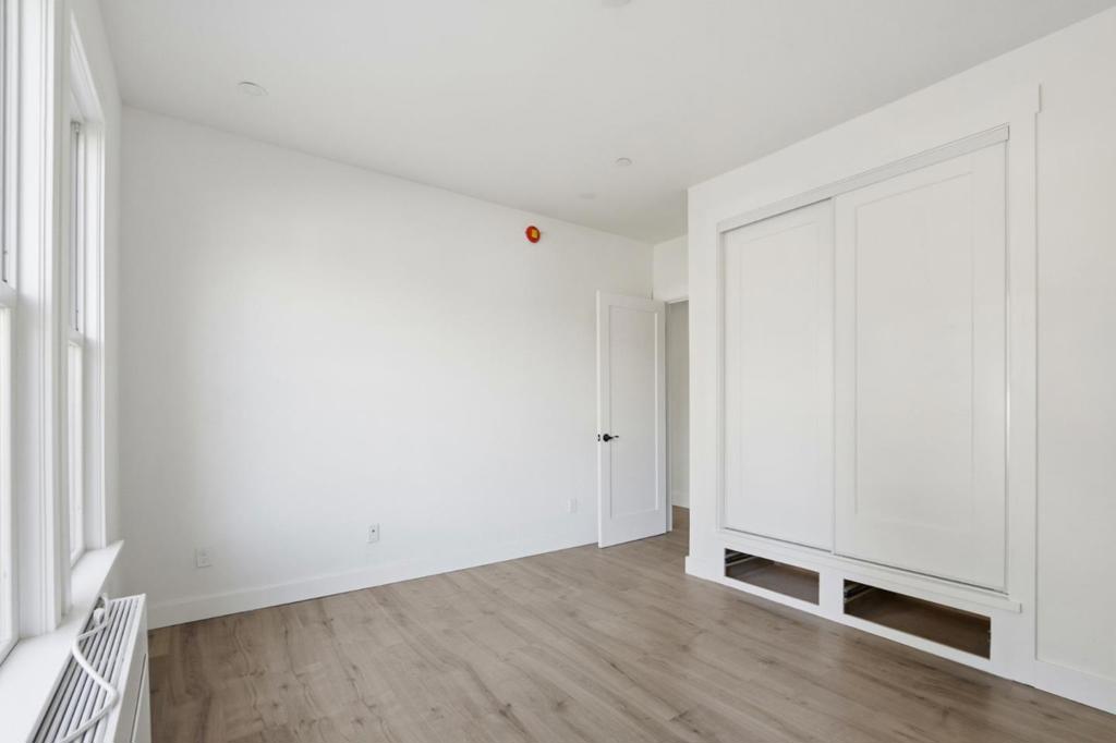 140 E Reed Street 3