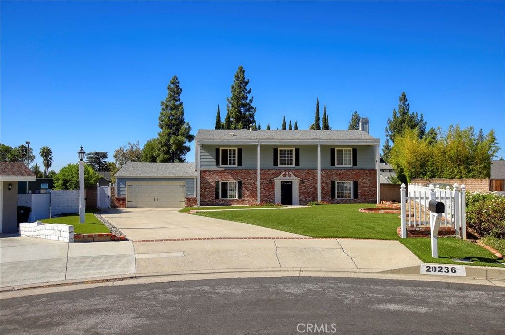 Photo of 20236 Foix Place, Chatsworth, CA 91311 (MLS # GD25214515)