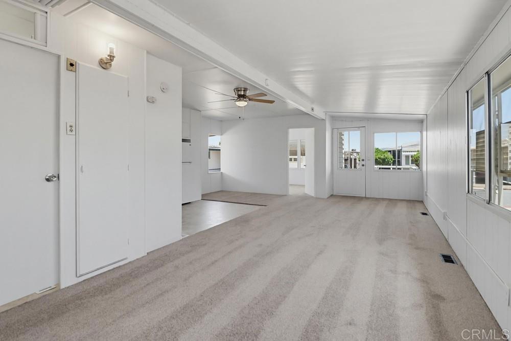 1285 E Washington Space 102