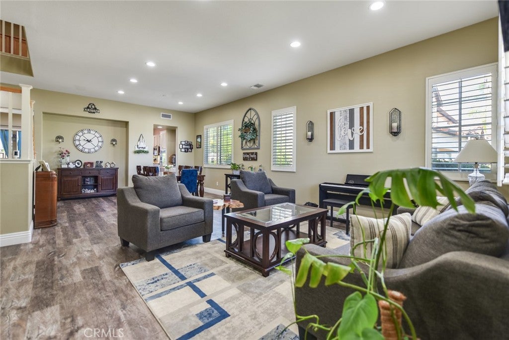 8597 Barnwood Ln.