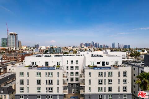 Photo of 839 S Fedora Street #311, Los Angeles, CA 90005 (MLS # 26847195)