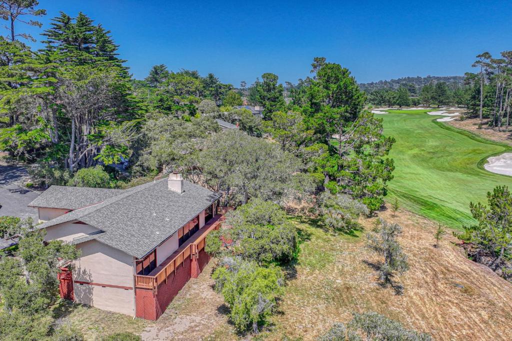 1052 San Carlos Road