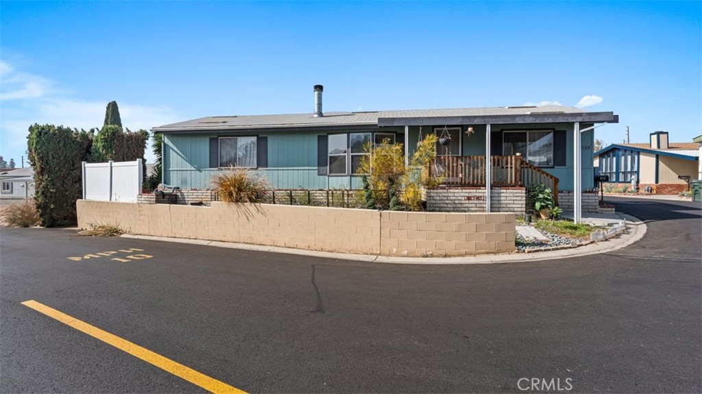 1051 Site Dr Spc 233 233