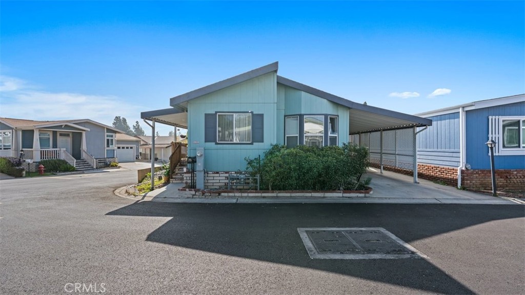 1051 Site Dr Spc 233 233