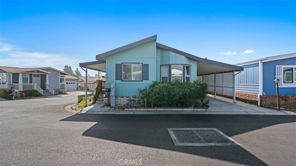 1051 Site Dr Spc 233 233