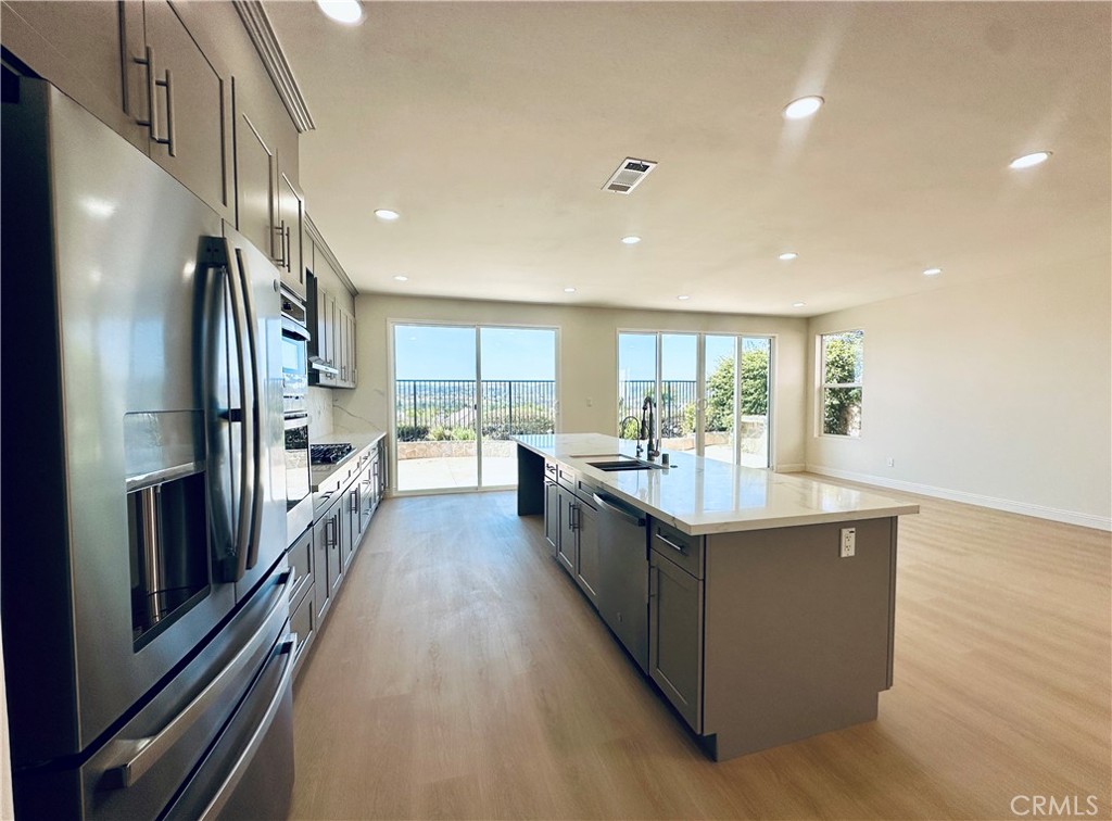 27731 Manor Hill