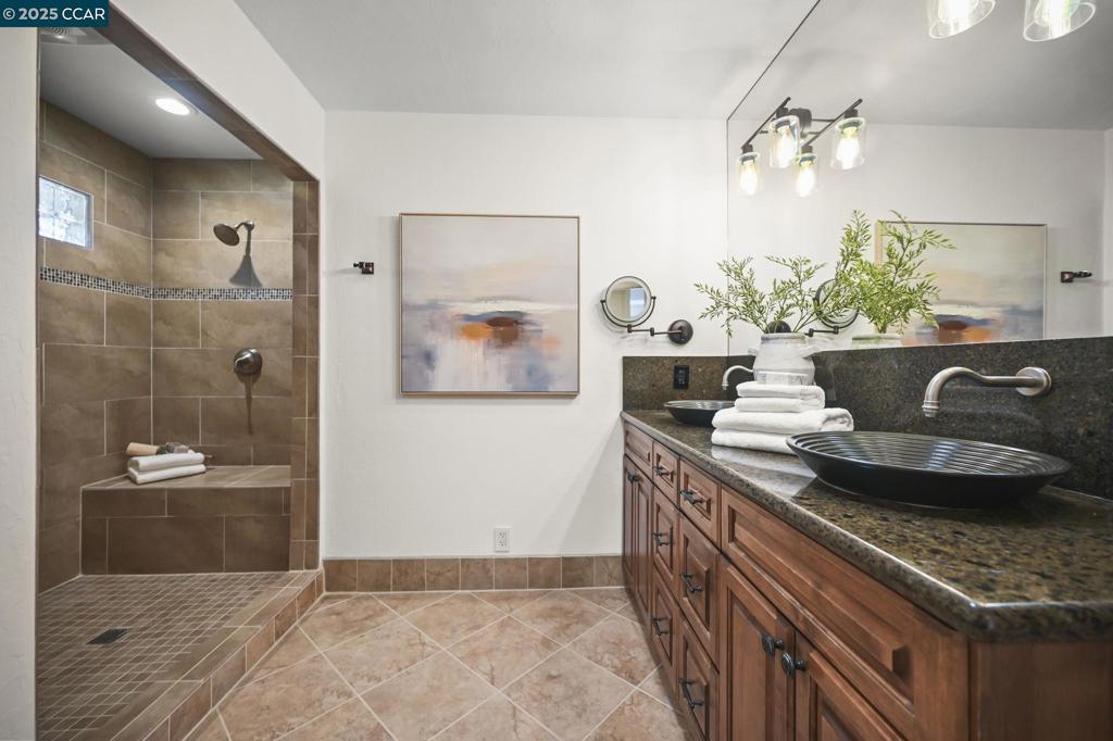 WESTSIDE DANVILL - Residential
