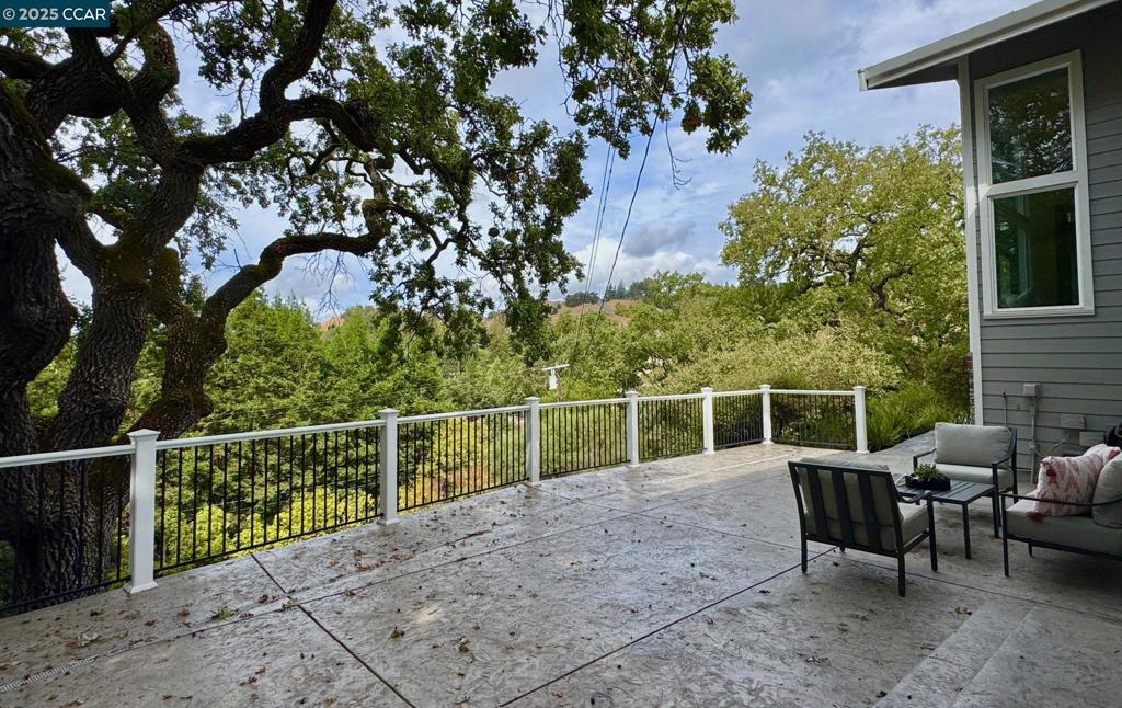 WESTSIDE DANVILL - Residential