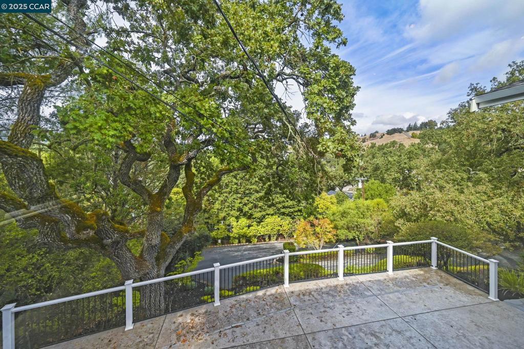 WESTSIDE DANVILL - Residential
