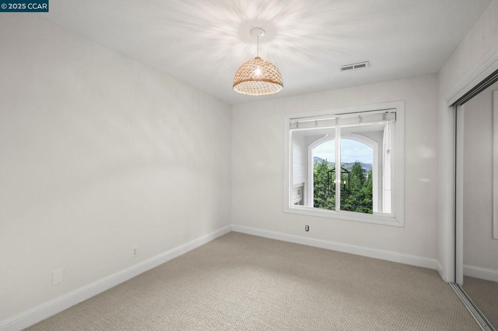 WESTSIDE DANVILL - Residential