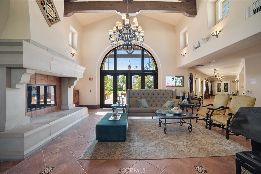 370 Irvine